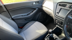 Hyundai i20 1.2 MPi Play 5dr Petrol Hatchback